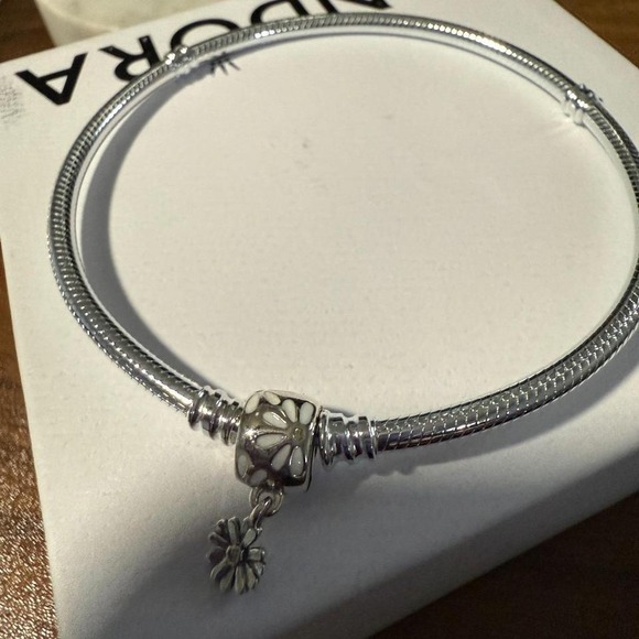 Authentic Pandora Sterling Silver Darling Daisy Chain Bracelet, Size 22CM - Picture 1 of 6
